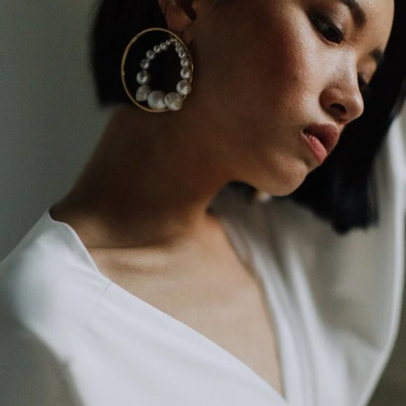 A.B.Ellie Baroque Shadow Hoops - Bridal Jewelry - Picture 5 of 10